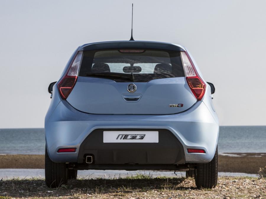  MG 3 2013 года  (UK) (фото 5 из 8)